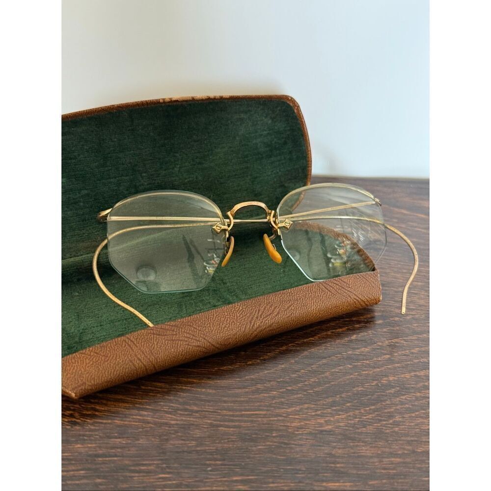Vintage Women’s Gold Rimless prescription bifocal glasses with case Dr H.W. Matt